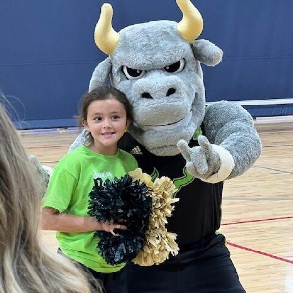 USF cheer mascot
